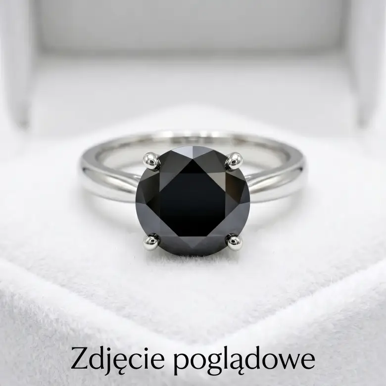 Pierścionek z czarnym diamentem na zamówienie